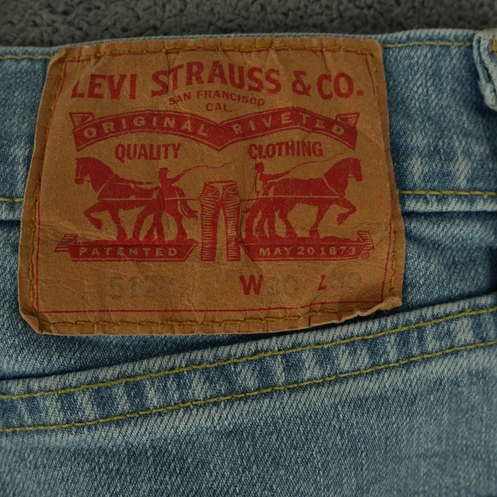 Levi's 512 Slim Taper Jeans Mens Fits 32x30 Light Wash Blue Denim 28833-0153